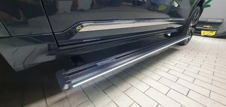 송파 VOLVO XC90 - 볼보 XC90에 국산 프리미엄 전동사이드스텝 킹스텝! 시공 완료! 중국산은 고객님께서 제외시켜 달라고 하셔서 ㅋㅋ / 잠실, 삼전, 송파