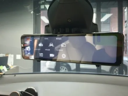 잠실 TESLA MODEL X - 테슬라 모델X에 룸미러모니터 블랙박스 설치! 파인뷰 LX9P0WER! / 잠실, 삼전, 송파