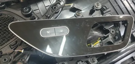 BENZ C200 4MATIC(W206) - 다가온 한파에 2열 순정형 열선시트 시공합니다. / 잠실, 삼전, 송파