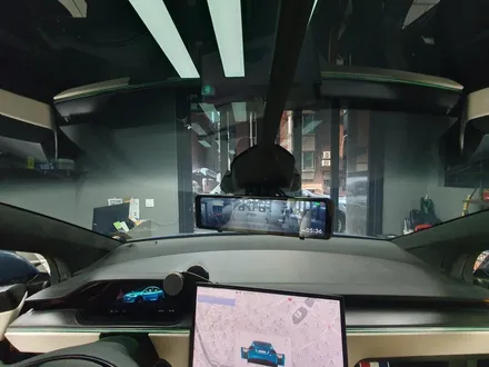 잠실 TESLA MODEL X - 테슬라 모델X에 룸미러모니터 블랙박스 설치! 파인뷰 LX9P0WER! / 잠실, 삼전, 송파