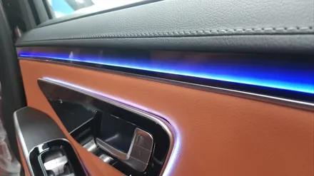 BENZ S Class(W223) - 감성한스푼 첨가할 수 있는 액티브앰비언트 / 잠실, 삼전, 송파