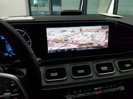 BENZ GLE (V167) - GLE에 부족한 옵션 어라운드뷰와 네비게이션을 직관성있게 사용할 수 있도록 시공완료! / 잠실, 삼전, 송파