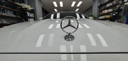 BENZ E250(W213) - E클래스 아방가르드 보닛 엠블럼 익스클루시브 모델 엠블럼으로 교체하기! / 잠실, 삼전, 송파