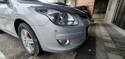 송파 HYUNDAU i30 - 운전 연수용으로 구매하신 i30에 전방센서를 시공해 드렸습니다. / 잠실, 삼전, 송파