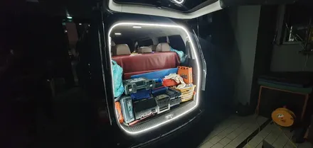 HYUNDAI GRANDSTREX - 옵션좋은 그랜드스타렉스에 없는 측후방경보기(BSA)레이다세넛 장착 안전하게 운행! 추가로 식빵등까지! / 잠실, 삼전, 송파