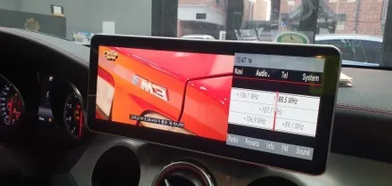 송파 BENZ GLA45 AMG - 벤츠 GLA45 AMG 모니터 고장으로 네트워크 SM66BAHD와 M2C 200A 모델로 교체하였습니다. / 잠실, 삼전, 송파