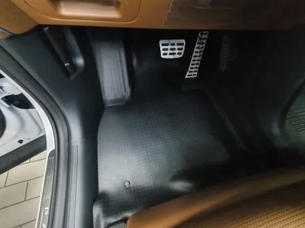 잠실 HYUNDAI THE ALL NEW PALISADE - 디 올 뉴 팰리세이드의 바닥 이물질 청소가 편리한 모노륨 시공! / 잠실, 삼전, 송파