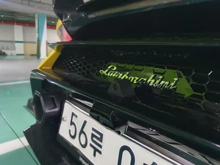 송파 LAMBORGHINI HURACAN - 람보르기니 우라칸 룸미러블랙박스와 외부형 카메라설치! / 잠실, 삼전, 송파