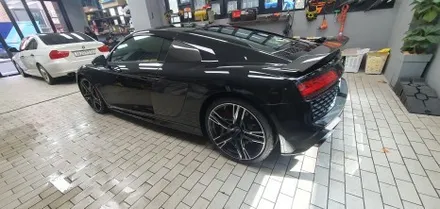 AUDI R8 Polish & GLASS COATING / 잠실, 삼전, 송파