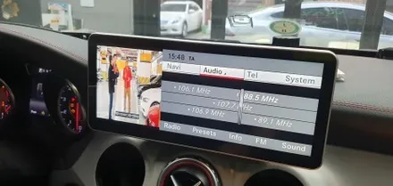 송파 BENZ GLA45 AMG - 벤츠 GLA45 AMG 모니터 고장으로 네트워크 SM66BAHD와 M2C 200A 모델로 교체하였습니다. / 잠실, 삼전, 송파