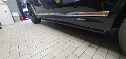 송파 BMW X7 - 태경오토 전동사이드스텝을 시공한 BMW X7 운전석 고장으로 수리완료! / 잠실, 삼전, 송파
