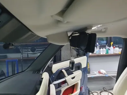 잠실 LAND ROVER DEFENDER - 디펜더 90 2채널 블랙박스 교체하기! 룸미러 블랙박스 공임장착! / 잠실, 삼전, 송파