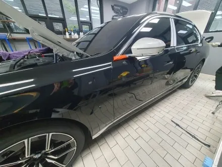 BMW 740i GLOSSY BLACK & Victor Silver DUOTONE WRAP / 잠실, 삼전, 송파