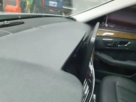 송파 BENZ E Class(w212) - 2011년 e클래스 12인치 와이드 모니터 안드로이드 올인원 장착! / 잠실, 삼전, 송파
