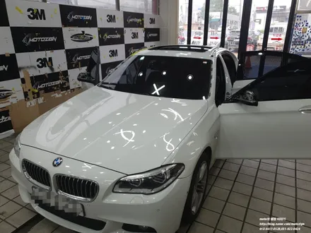 BMW F10 PPF블랙유광루프스킨+사이드미러랩핑+M퍼포먼스데칼+스포일러랩핑-일산/파주/운정/고양 PPF랩핑전문샾 모토자인 / 고양 일산서구