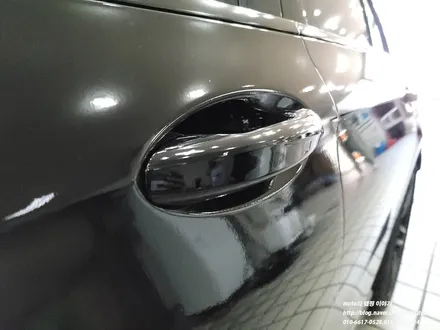 벤츠 E63 AMG 3M2080 블랙유광 전체랩핑과 유리막코팅으로 내구성을 올려드립니다.[일산 파주 운정 고양 김포 PPF 랩핑 전문샾 모토자인] / 고양, 일산, 김포, 파주