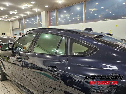 BMW X6 고광택 필름으로 크롬딜리트 일산랩핑 전문점 모토자인 / 고양, 일산, 김포, 파주