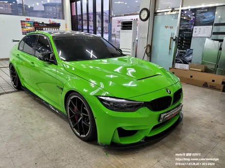 일산랩핑 BMW M3 유광그린 색상으로 전체랩핑과 그래핀유리막코팅 작업완료 [일산 파주 운정 고양 김포 PPF 랩핑 전문샾 모토자인] / 고양, 일산, 김포, 파주