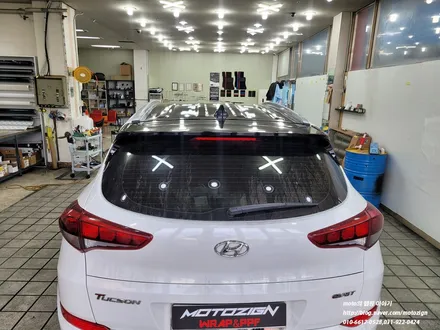 일산루프스킨 투싼 5년된루프스킨 제거후 3m2080 블랙유광 재시공 / 고양, 일산, 김포, 파주