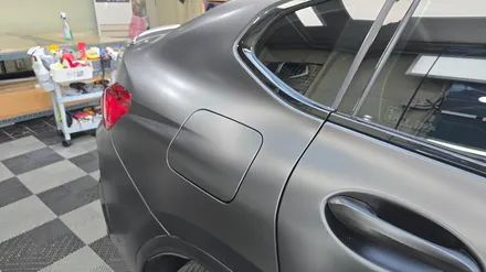 일산 BMW X4M 사틴블랙 랩핑으로 색상 변경하였습니다. / 고양 일산서구
