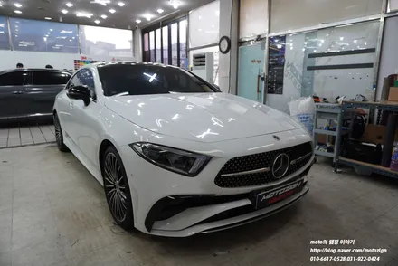 일산루프스킨 벤츠 CLS450 블랙PPF로 루프스킨.사이드미러.스포일러랩핑.실내3M카본블랙 랩핑[일산 파주 운정 고양 김포 PPF랩핑썬팅전문점 모토자인] / 고양, 일산, 김포, 파주