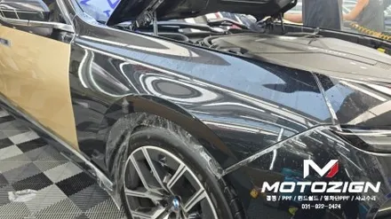 일산 BMW i7 PPF 시공｜본넷·전휀더 보호PPF와 하단 듀오톤 랩핑으로 완성한 고급스러운 변화 모토자인 / 고양 일산서구