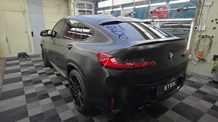일산 BMW X4M 사틴블랙 랩핑으로 색상 변경하였습니다. / 고양 일산서구