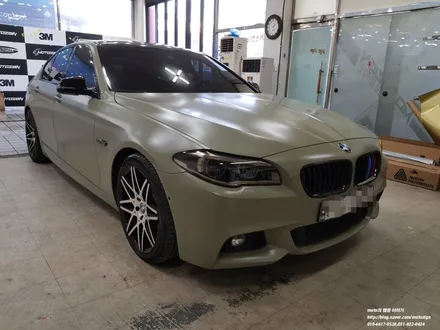 일산 BMW 535D 에이버리 세틴 카키 그린 전체랩핑 / 고양 일산서구
