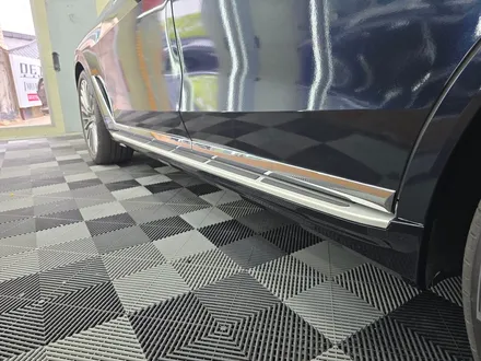 일산 BMW X7 40D 화이트에서 미드나잇블루와 스틸실버의 조합으로 투톤랩핑 / 고양 일산서구