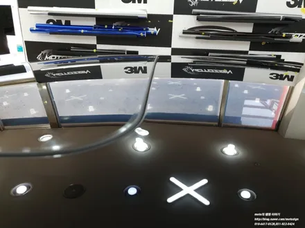 벤츠 E300 PPF블랙유광루프스킨 시공 작업 - 일산/파주/운정/고양 PPF 랩핑 전문샾 모토자인 / 고양 일산서구