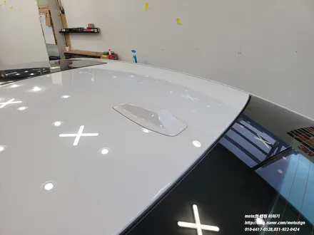 BMW i4 루프스킨은 역시 모토자인블랙PPF 시공으로 뛰어난 광택도 깔끔한 시공완료. / 고양, 일산, 김포, 파주