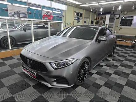 벤츠CLS 450 화이트에서 3M 사틴다크그레이로랩핑과 클모죽이기 시공 / 고양 일산서구