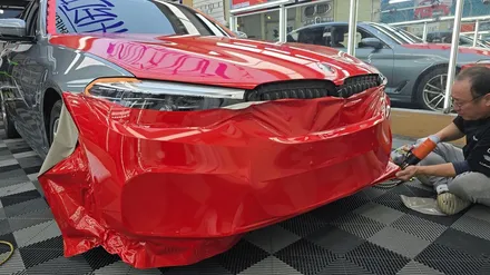 BMW 520D에 프라임레드로 랩핑을 하며... / 고양 일산서구