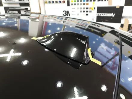 BMW F10 3M2080 블랙유광 루프스킨 - 일산/파주/운정/고양 PPF 랩핑 전문샾 모토자인 / 고양 일산서구