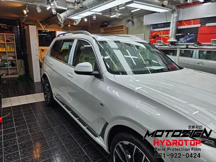 일산 BMW X7 크롬딜리트와 라이트필름으로 블랙베젤느낌을 ...랩핑 전문점 모토자인 / 고양 일산서구