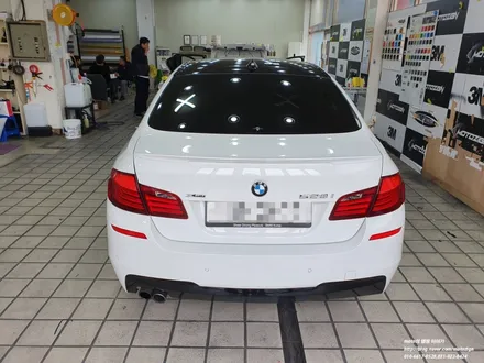BMW 528i 루프스킨+윈도우몰딩랩핑 - 일산PPF랩핑전문샾 모토자인 / 고양 일산서구