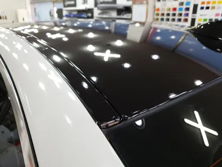 BMW F10 3M2080 블랙유광 루프스킨 - 일산/파주/운정/고양 PPF 랩핑 전문샾 모토자인 / 고양 일산서구