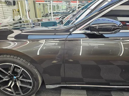 일산랩핑 BMW i7 하단랩핑으로 듀오톤 완성[모토자인] / 고양 일산서구