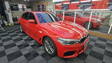 BMW 520D에 프라임레드로 랩핑을 하며... / 고양 일산서구