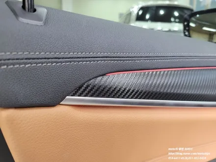 일산 BMW 520i[G30] 실내랩핑으로 우드를 커버합니다. / 고양, 일산, 김포, 파주