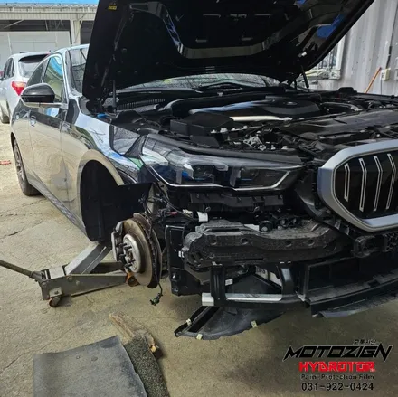 BMW 530i 앞범퍼 스크레치 사고후 도색 및 세차까지 마무리 / 고양 일산서구