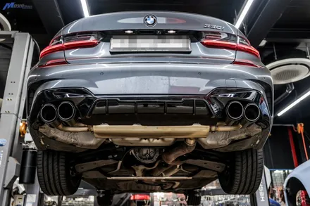 [BMW G20 3시리즈 330i] 아우라에스 ARP 가변 듀얼 배기 / JSR 듀얼 카본 머플러팁 / BMW 퍼포먼스 디퓨져 장착 무브모터스 / 부산 기장군