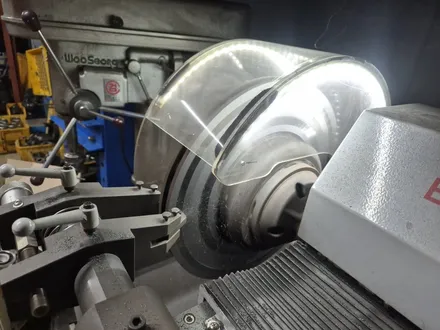 [BMW M2] 전륜 브레이크 디스크 연마 부산 브레이크 디스크 연마 국산차 수입차 정비 / 부산 기장군