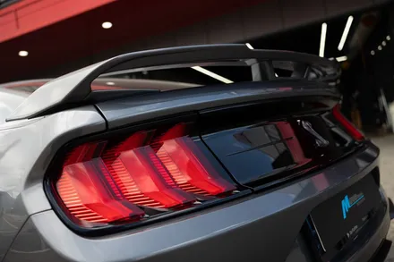 [포드 머스탱 2.3T 에코 부스트] 쉘비 GT500 스타일 바디킷 + 캘리퍼 도색 + 커스텀 가변 배기 / 포드 / 머스탱 / 부산 기장군