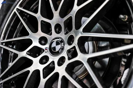 [BMW F30 330i] 부산 M퍼포먼스 풀카본 프론트립 디퓨져 장착 + 아우라에스 ARP 가변 듀얼배기 + BMW M4 컴페티션 19인치 휠 + PSM 카본 리어 스포일러 장착 / 부산 기장군