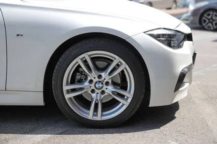 [BMW F30 330i] 부산 M퍼포먼스 풀카본 프론트립 디퓨져 장착 + 아우라에스 ARP 가변 듀얼배기 + BMW M4 컴페티션 19인치 휠 + PSM 카본 리어 스포일러 장착 / 부산 기장군