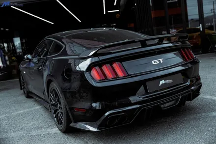 [포드 머스탱 GT 6.5세대] 쉘비 GT500 프론트 범퍼 이식 개조 카본 리어 디퓨져 장착 카본 사이드립 장착 배기라인 수정 / 부산 기장군