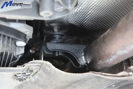 [BMW 420D 배기떨림 고질병 부싱 추가 + 고무 고정 행거 장착] BMW 자바라 떨림 현상억제/부산 배기튜정비 튜닝/국산차 수입차 배기/부산 무브모터스 / 부산 기장군