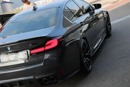 [BMW F90 M5 컴페티션] 3D 타입 카본 리어 디퓨져 + 컴페티션 타입 카본 스포일러 + 스플리터 + JSR퍼포먼스 카본 배기팁 + 카본 휀다 가니쉬 장착 무브모터스 / 부산 기장군