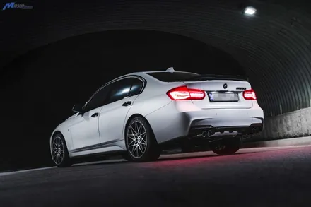 [BMW F30 330i] 부산 M퍼포먼스 풀카본 프론트립 디퓨져 장착 + 아우라에스 ARP 가변 듀얼배기 + BMW M4 컴페티션 19인치 휠 + PSM 카본 리어 스포일러 장착 / 부산 기장군